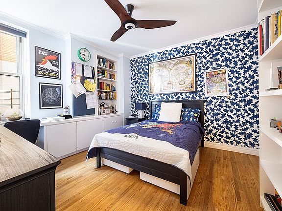 5th image of 161 E 90th St APT 5C