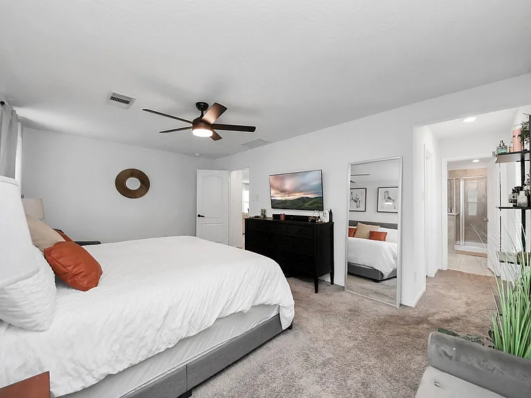1509 Portola Dr — Photo 30