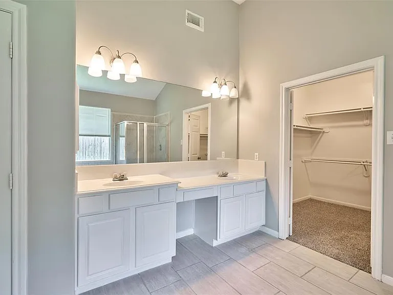 13714 Hillingdale Ln — Photo 14