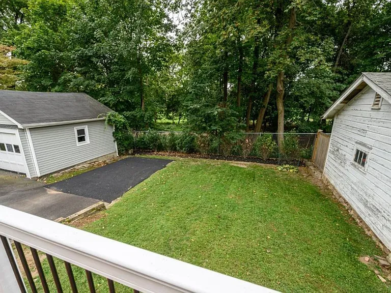 58 Yantecaw Ave — Photo 33