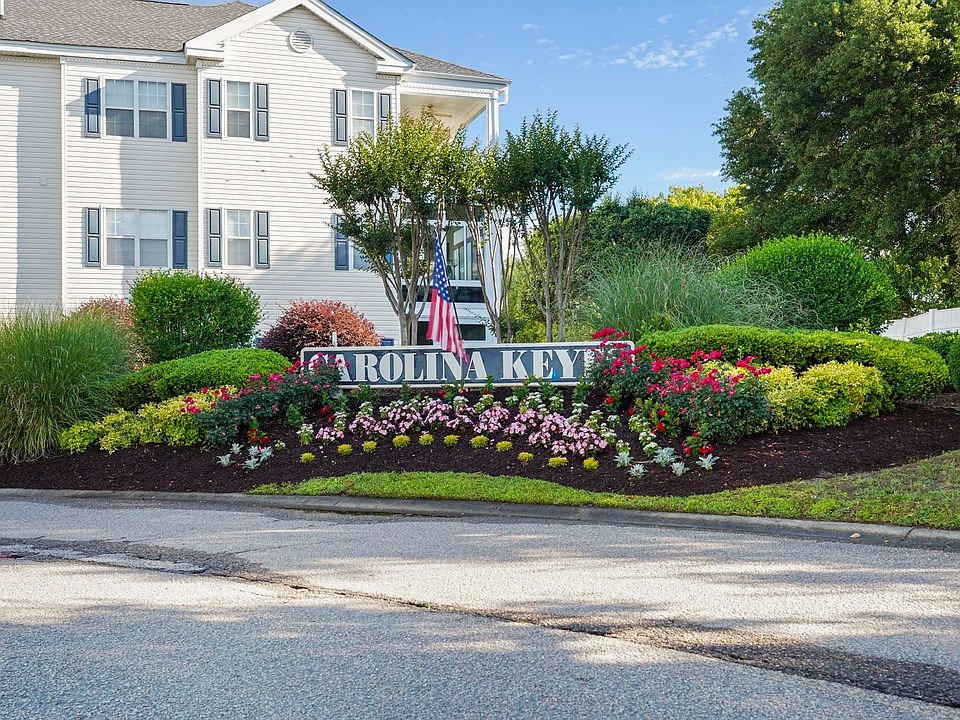 1st image of 901 West Port Dr. #204