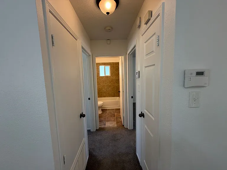 628 Pontiac Dr SW — Photo 6
