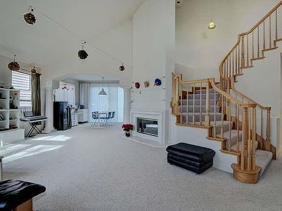 2nd image of 2755 Cantor Dr