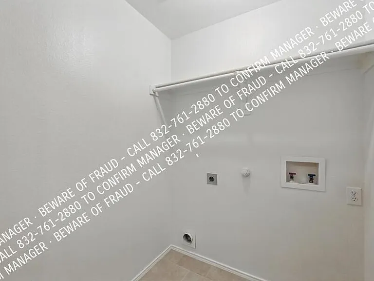 1403 Grand Canyon Ct — Photo 12