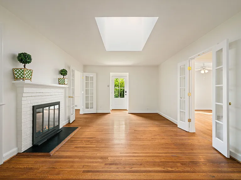 6900 Mount Daniel Dr — Photo 26