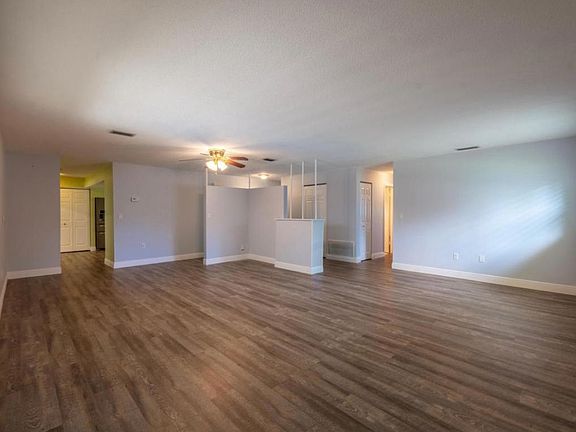 5th image of 2812 S 10th St
