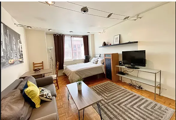 Rented by Direct Properties New York | media 25