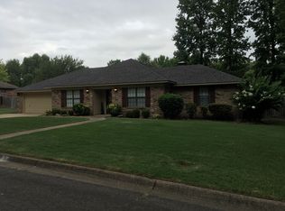 504 Wood Duck Ln, Russellville, AR 72801