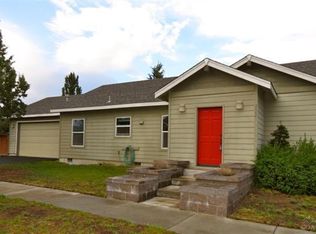20641 NE Beaumont Dr, Bend, OR 97701