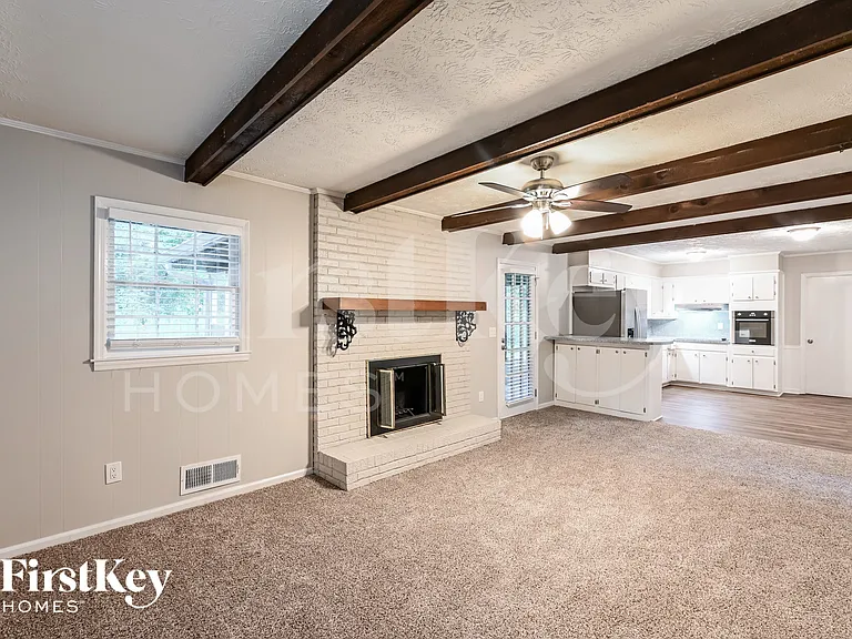 4353 Hale Pl — Photo 3
