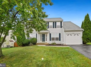 13830 Rosewood Dr, Woodbridge, VA 22193