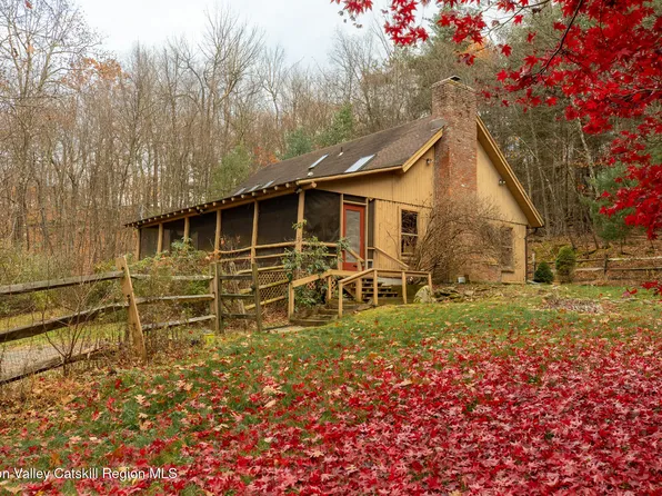 79 Torre Rock Road Road, Red Hook, NY 12571