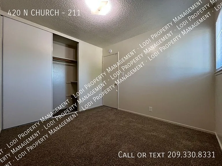 420 N Church St #211 — Photo 15