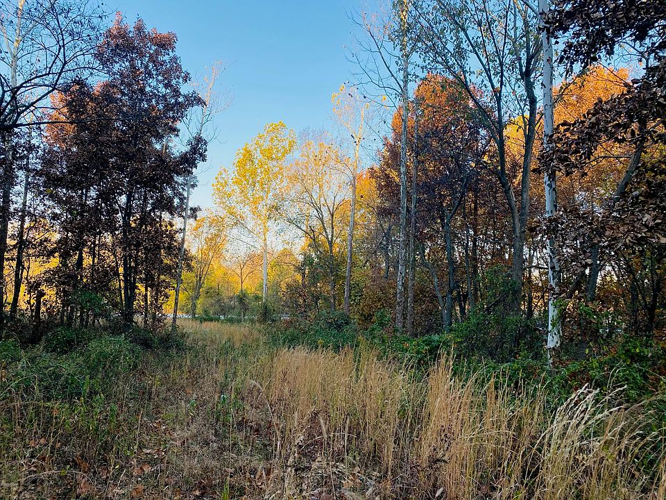 2nd image of 23416 Barton Co Blvd