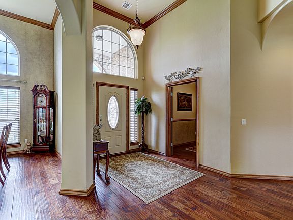 2nd image of 6301 SE 161st Ct