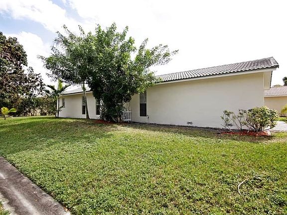 5th image of 2735 NW 123rd Ave