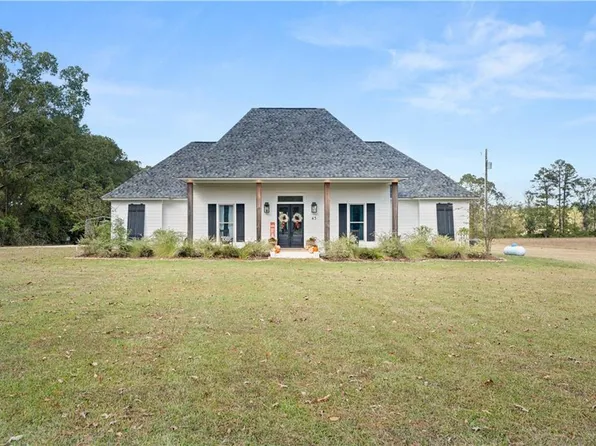 45 Cannon Rd, Pineville, LA 71360
