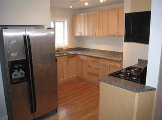 10 Evergreen Ave #1, Somerville, MA 02145