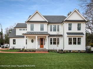 21 Bingham Ct, Rumson, NJ 07760