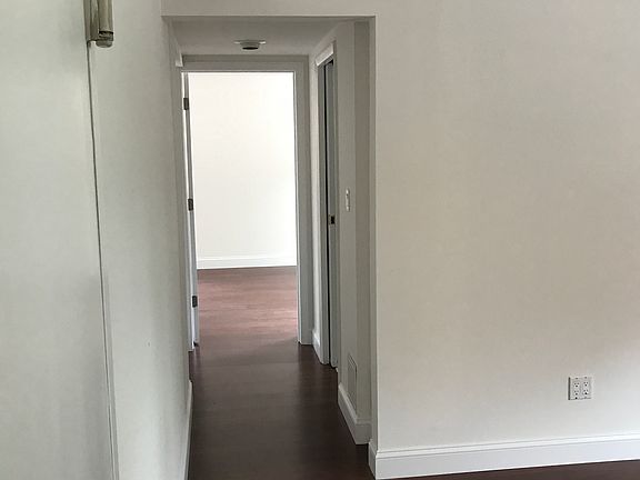 3rd image of 640 Burke Ave APT 2