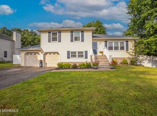 507 Woolley Dr, Neptune, NJ 07753