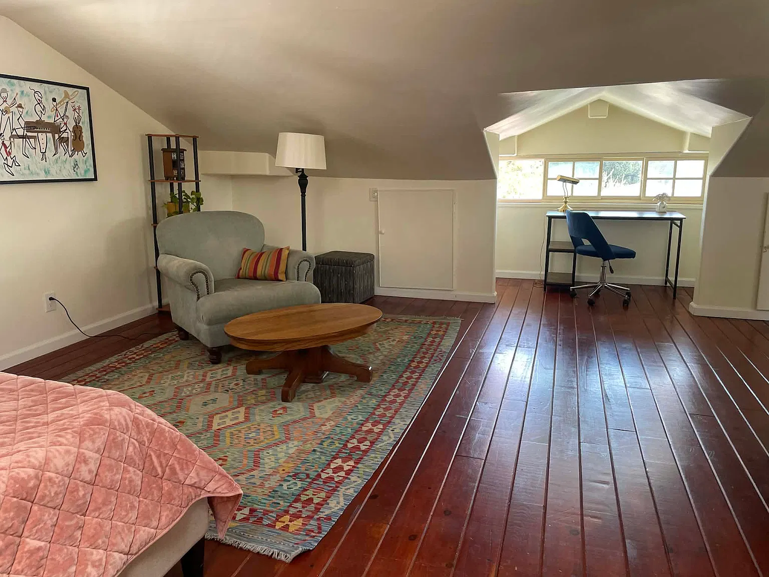 2 bed, 1500 sqft, $1,995 — Photo 2