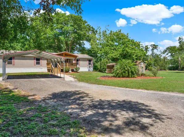 34711 Barry Ln, Sorrento, FL 32776