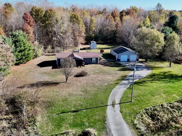 13271 S Hemlock Rd, Chesaning, MI 48616