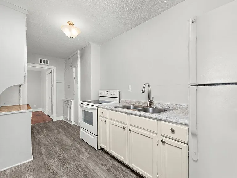 3700-3706 Washington St #507-509 — Photo 1