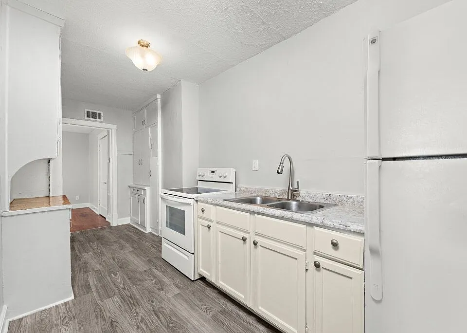 3700-3706 Washington St #507-509
