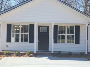 460 Barrington Pl NW, Concord, NC 28027