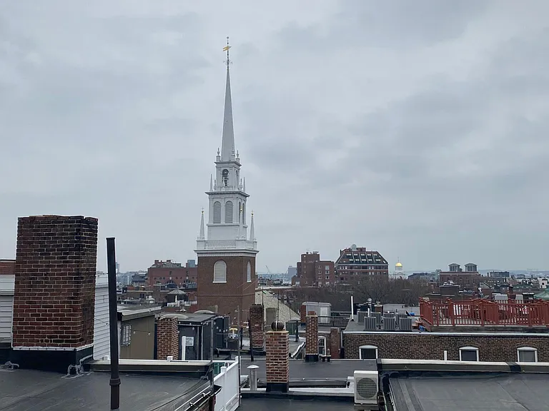 22 Hull St — Photo 9