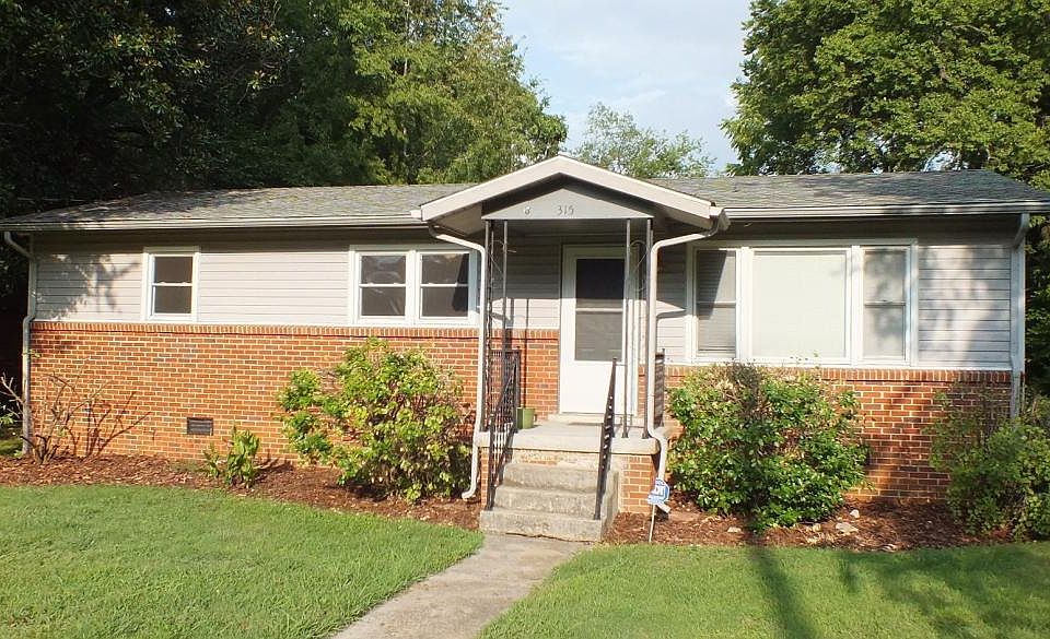 Welcome to 315 4th Ave!