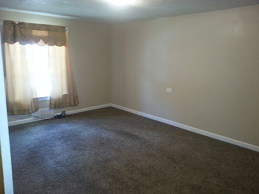 2nd image of 315 S 1st E APT 2