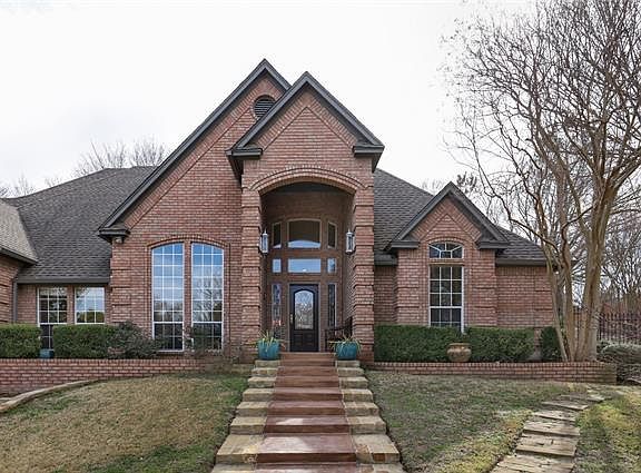 2nd image of 1501 Plantation Dr