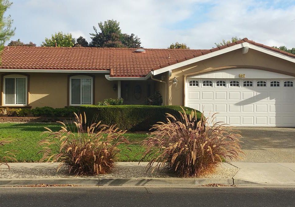 5042 Chelsea Drive
