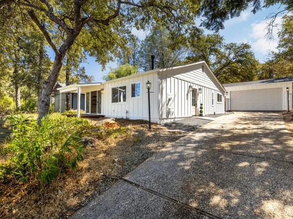 14433 Sun Forest Dr, Penn Valley, CA 95946