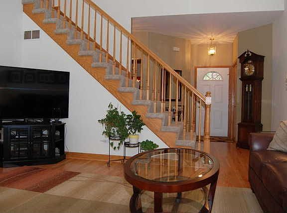 3rd image of 16755 Summercrest Ave