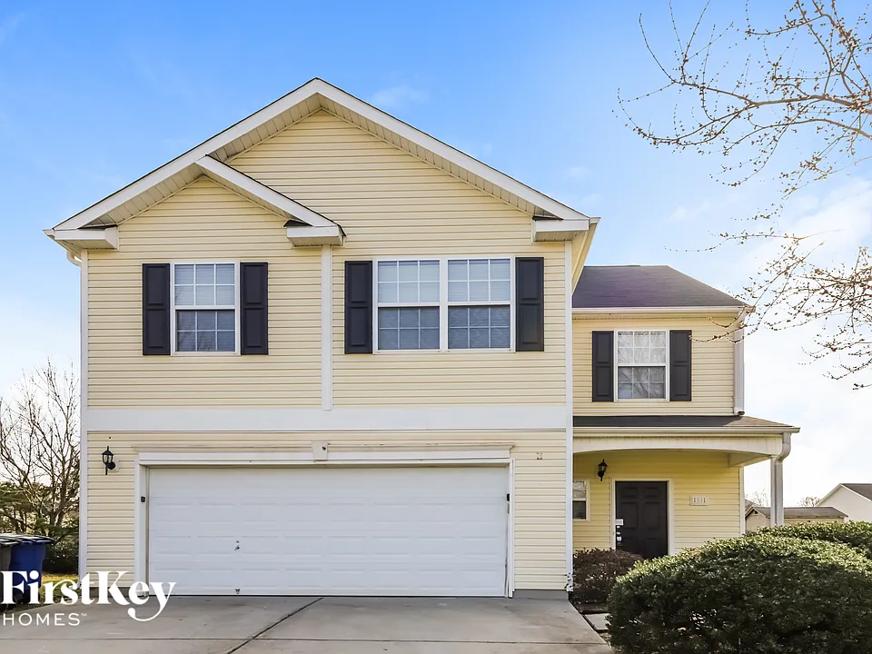 1511 Pecan Ln
