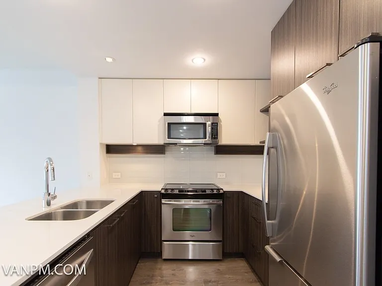 608 Como Lake Ave #316 — Photo 2