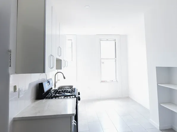 344 Central Avenue image 1 of 8