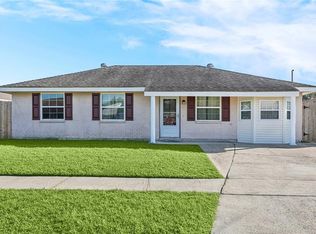 2932 Cardinal Dr, Marrero, LA 70072