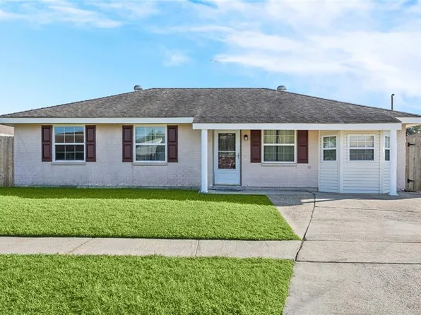 2932 Cardinal Dr, Marrero, LA 70072