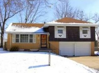 5113 S Willis Ave, Independence, MO 64055