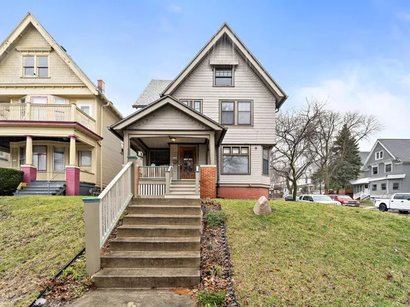 3249 West McKinley BOULEVARD, Milwaukee, WI 53208