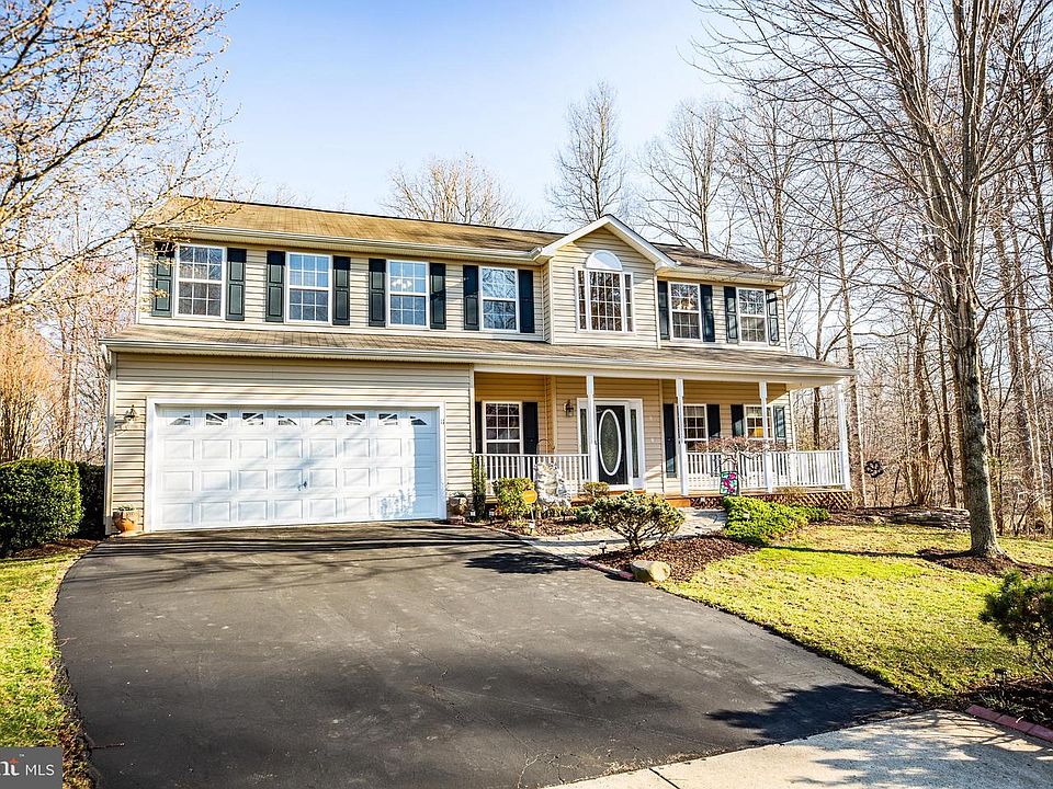 1st image of 11 Saint Marys Ln