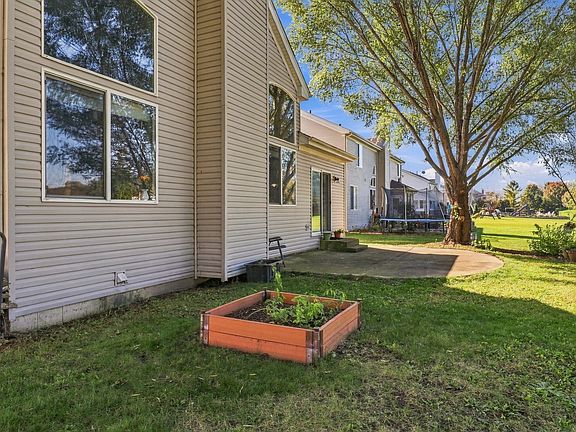 4th image of 6426 Midleton Ln
