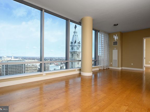 4th image of 1414 S Penn Sq Unit 31F