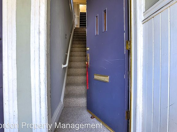 4th image of 2642 Hyde St