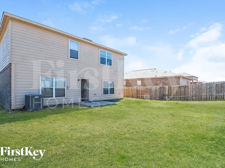 12649 Forest Lawn Rd — Photo 14